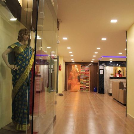 Hotel Adhi Residency - Cleanliness & Friendliness Room Vl Vardharaja Temple Kanchipuram Exterior foto