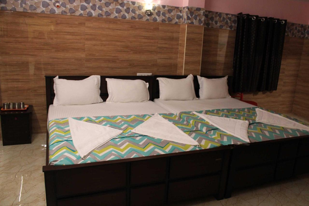 Hotel Adhi Residency - Cleanliness & Friendliness Room Vl Vardharaja Temple Kanchipuram Exterior foto