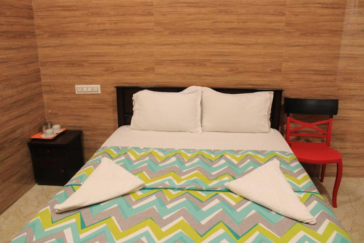 Hotel Adhi Residency - Cleanliness & Friendliness Room Vl Vardharaja Temple Kanchipuram Exterior foto